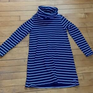 Vineyard Vines girls L 14 blue striped dress
